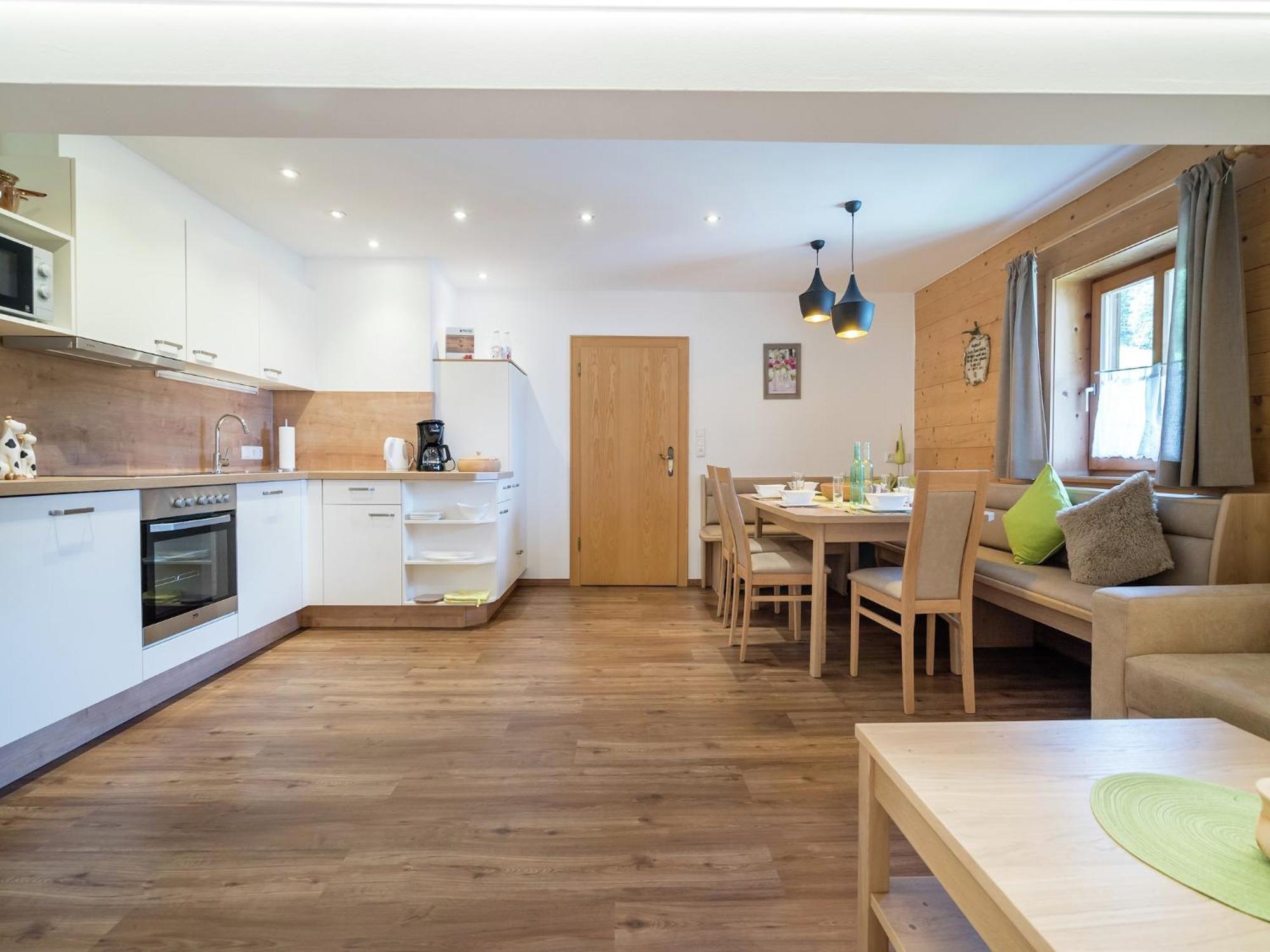 Cozy Feel Good Holiday Apartment In Леоганг Екстериор снимка